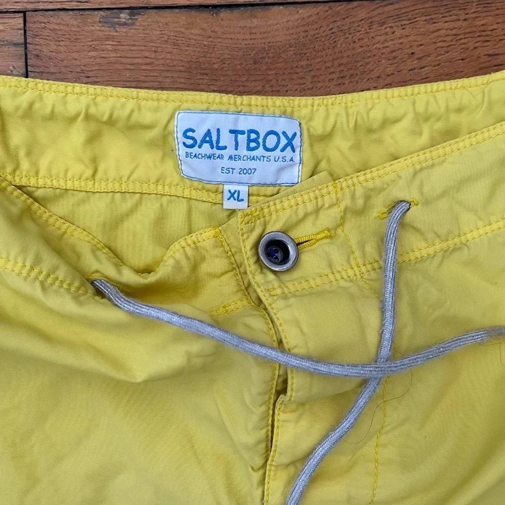 SALTBOX Yellow Navy Colorblock Swim Trunks XL Beach Board Shorts